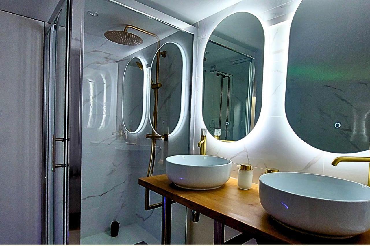 Artgold * Logement Haut De Gamme Spa Роан Экстерьер фото